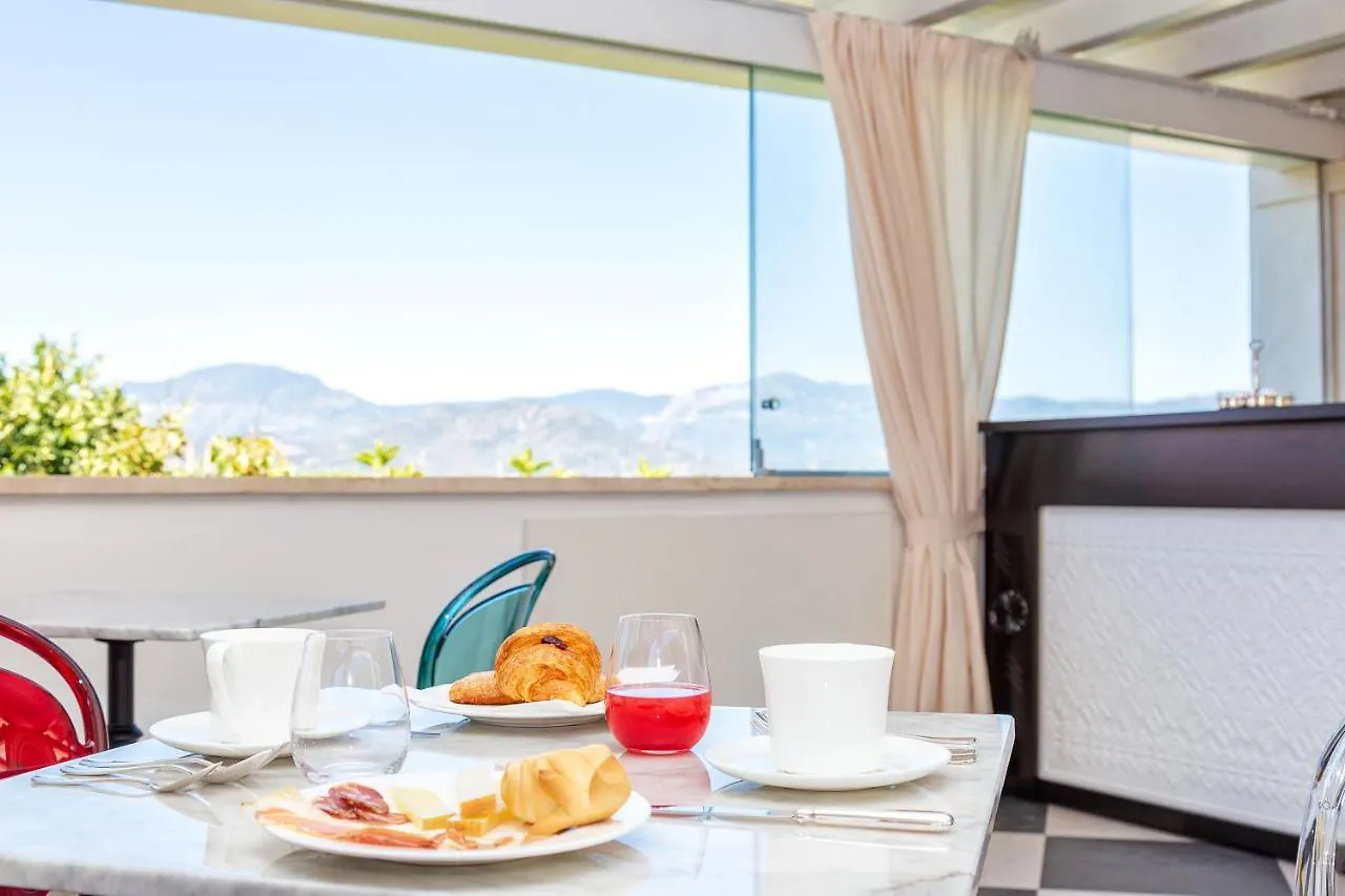 Raphael Hotel Àrbatax